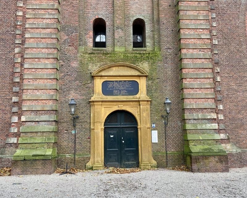 A-Kerk / A-Church Marker - wide view. Click for full size. A-Kerk / A-Church Marker - wide view image. Click for full size.