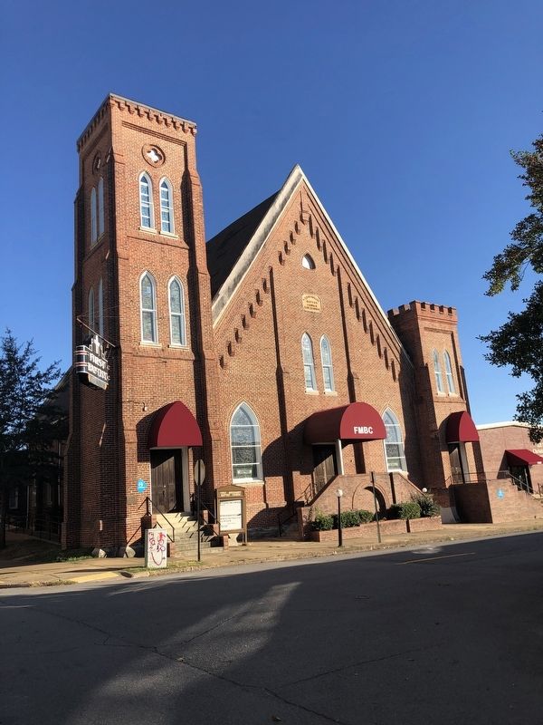 First Missionary Baptist Church image. Click for full size.