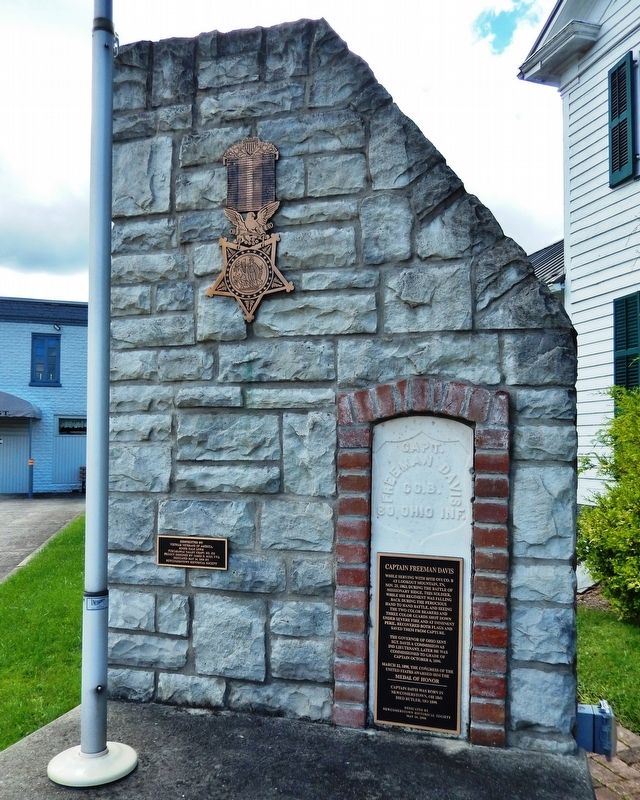 Captain Freeman Davis Monument image. Click for full size.