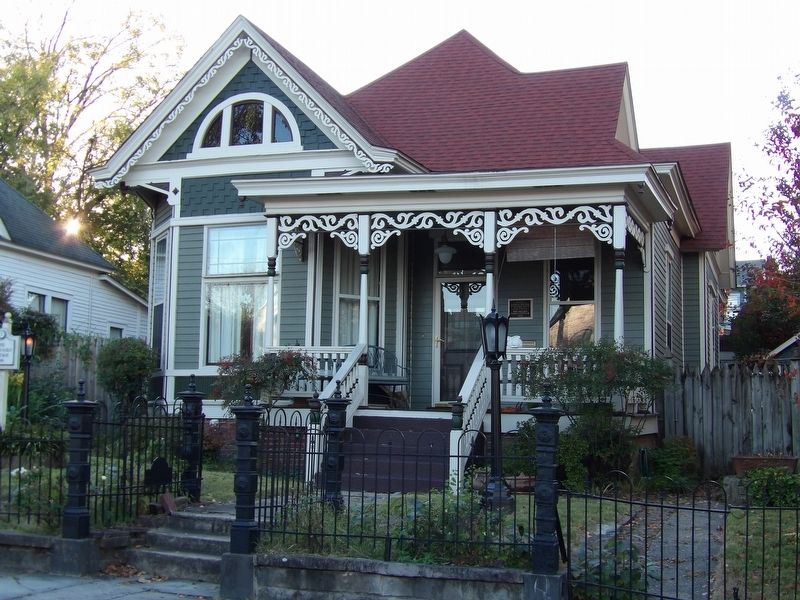 The Second Sarlo Cottage Marker image. Click for full size.