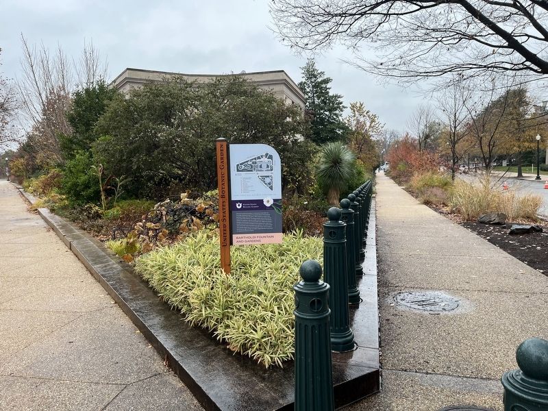 Bartholdi Fountain and Gardens Marker. Click for full size. Bartholdi Fountain and Gardens Marker image. Click for full size.