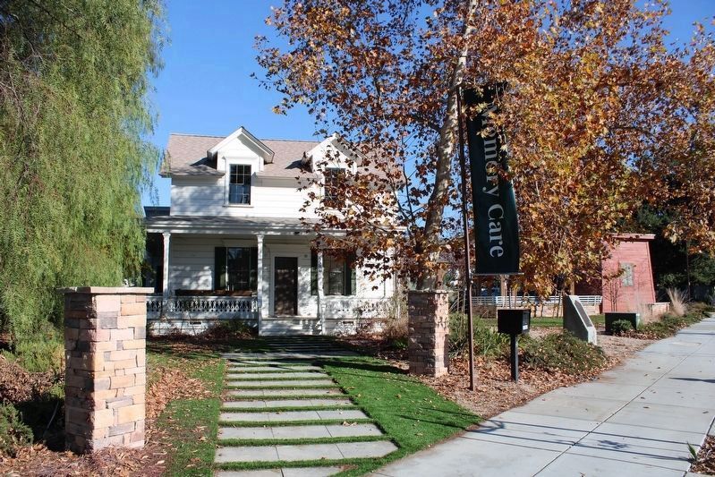 Smith House and Marker. Click for full size. Smith House and Marker image. Click for full size.