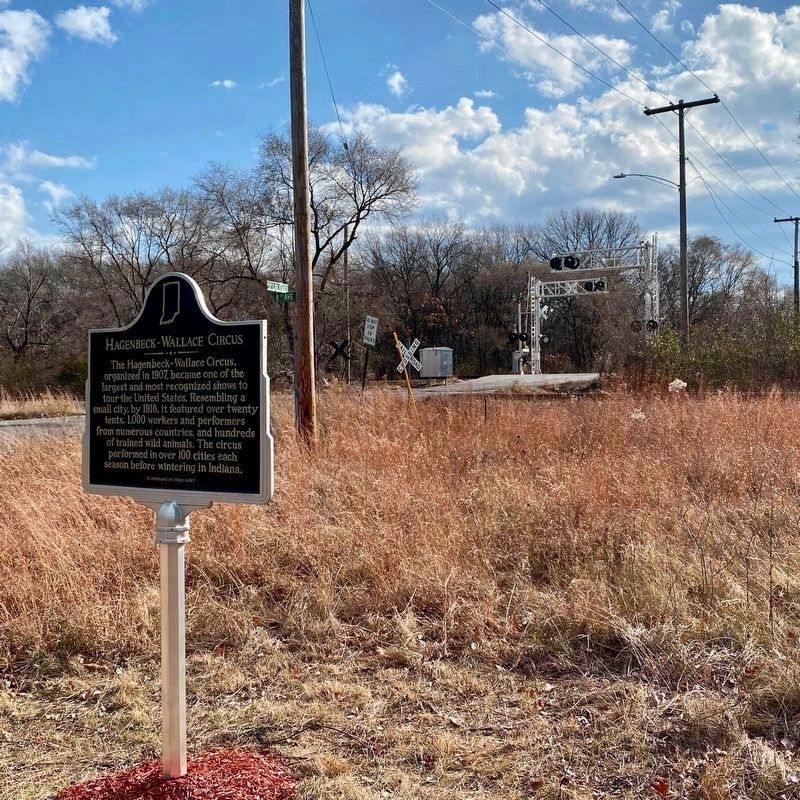 Location of marker between parking lot and railroad tracks image. Click for full size.