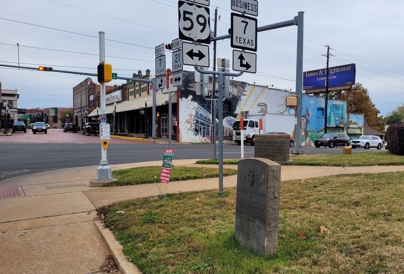 The El Camino Real � Kings Highway Marker at the intersection image. Click for full size.