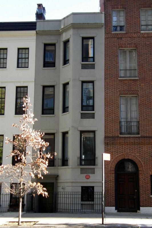 11 Sutton Place. Click for full size. 11 Sutton Place image. Click for full size.