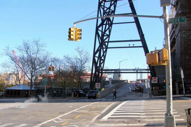To the Park and East River Roundabout. Click for full size. To the Park and East River Roundabout image. Click for full size.
