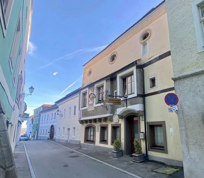 Das Gasthaus �Zur Sonne� / The Inn �At the Sun� Marker - wide view image. Click for full size.