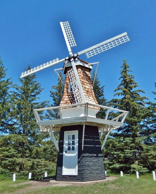 Saskatchewan 75th Anniversary Windmill image. Click for full size.
