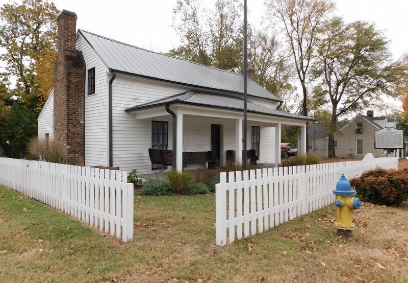 The McLemore House and Hard Bargain Marker image. Click for full size.