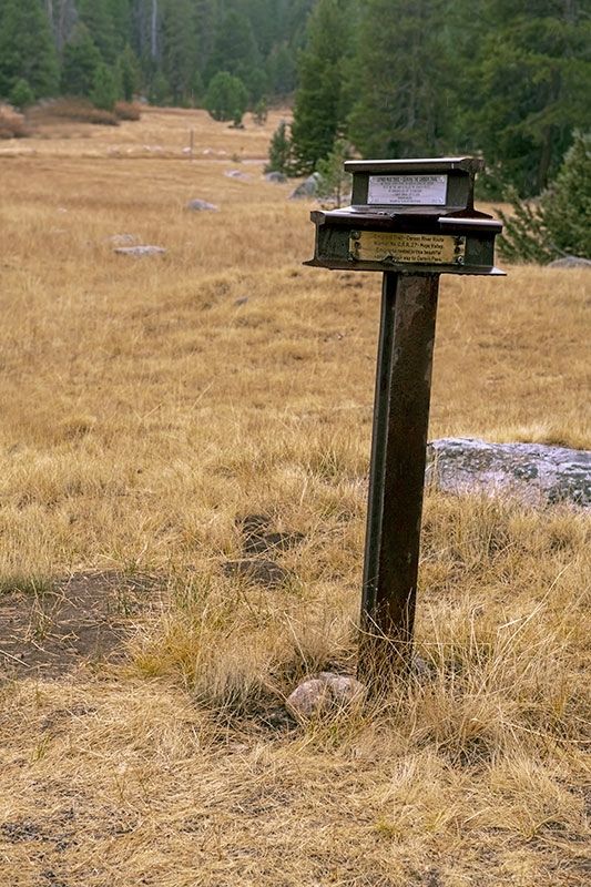 Carson Trail and Luther Pass Trail image. Click for full size.