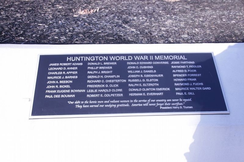 Huntington Veterans Memorial image. Click for full size.