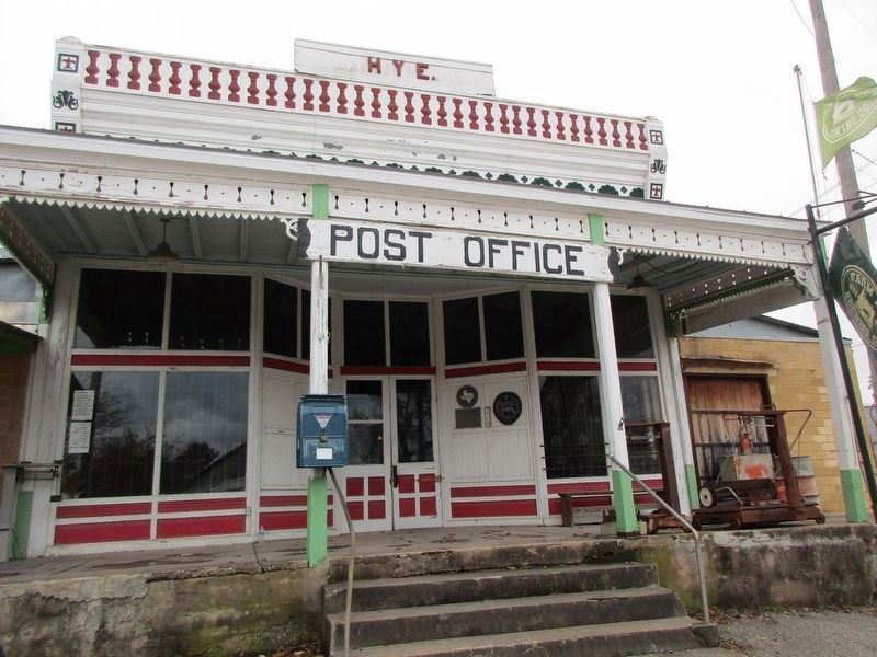 Hye Post Office and Marker image. Click for full size.