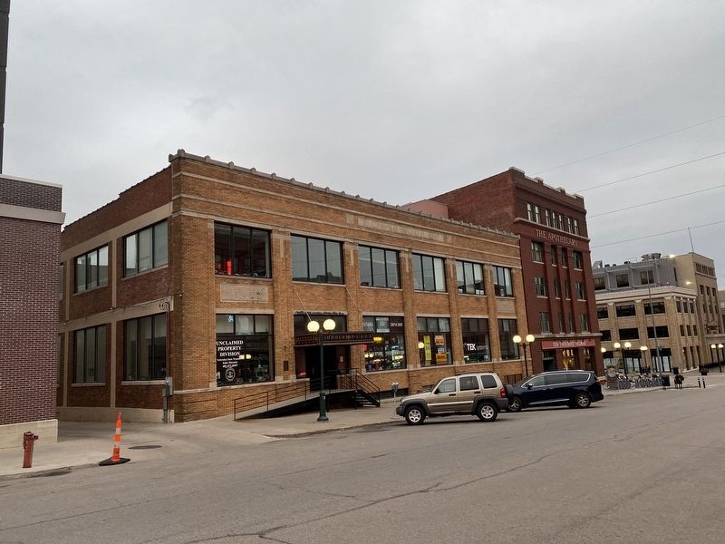 Ridnour Building. Click for full size. Ridnour Building image. Click for full size.