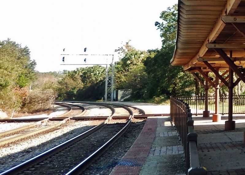 Union Train Station Diamond Crossing image. Click for full size.