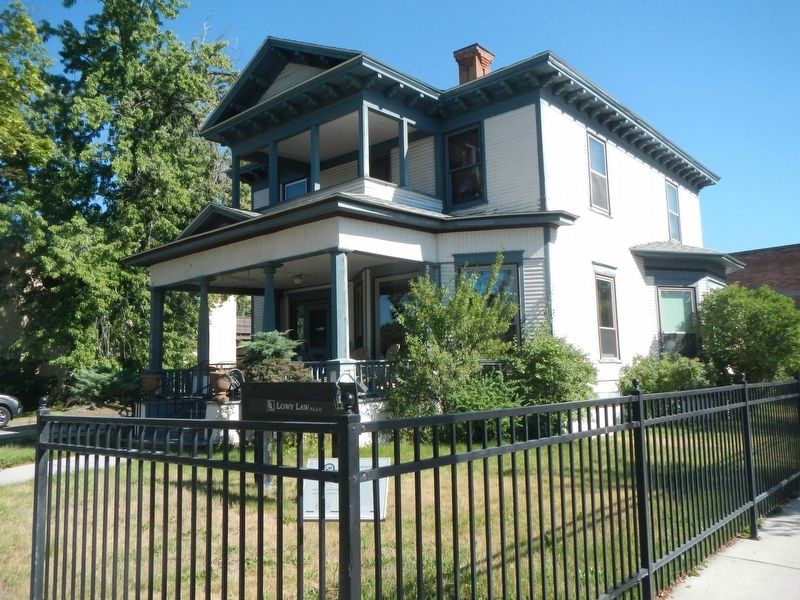 Beacom Residence and Marker image. Click for full size.