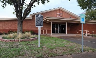 Smithfield Church of Christ and Marker image. Click for full size.