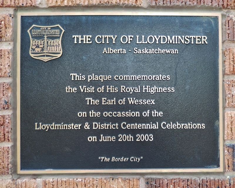 City Hall Marker Commemorating 2003 Royal Visit image. Click for full size.