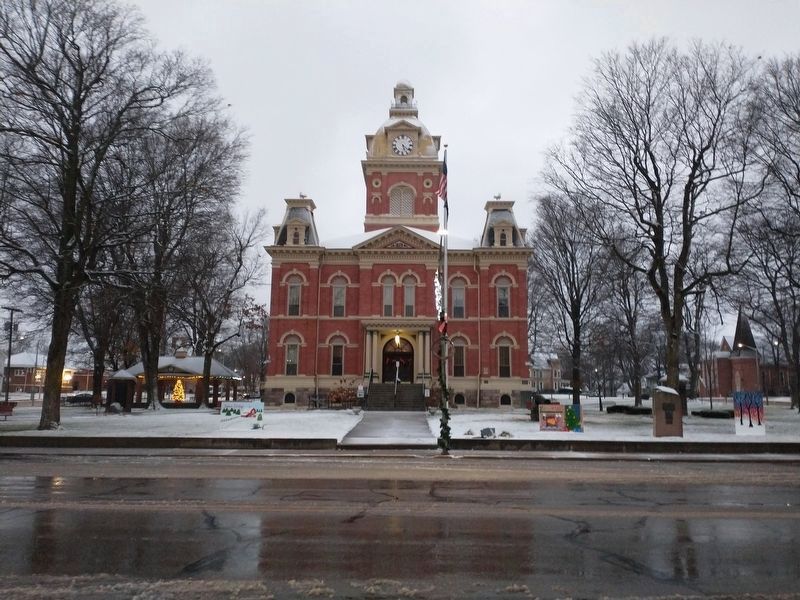 LaGrange County Courthouse image. Click for full size.