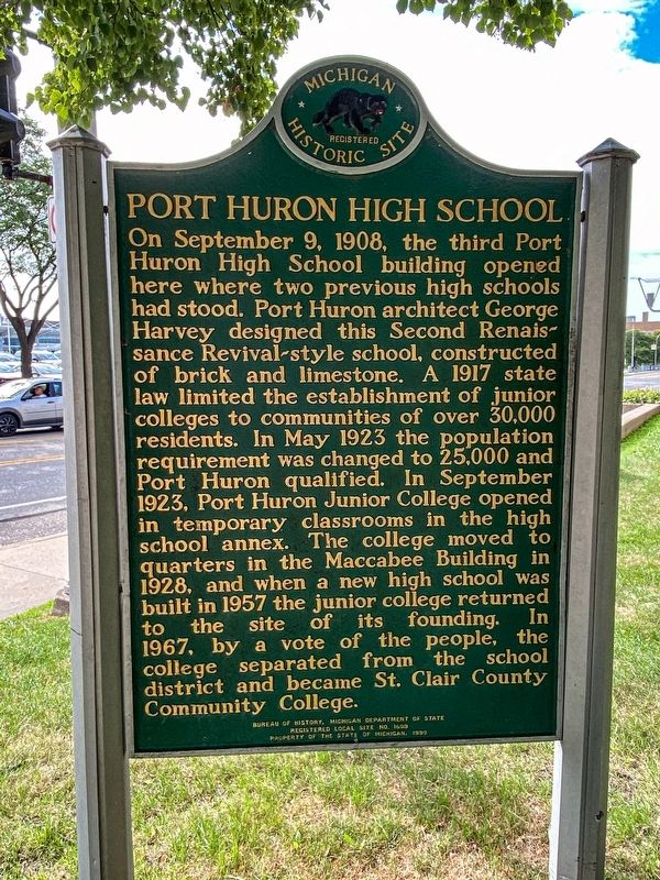Port Huron High School Marker image. Click for full size.