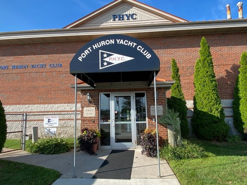 Port Huron Yacht Club image. Click for full size.