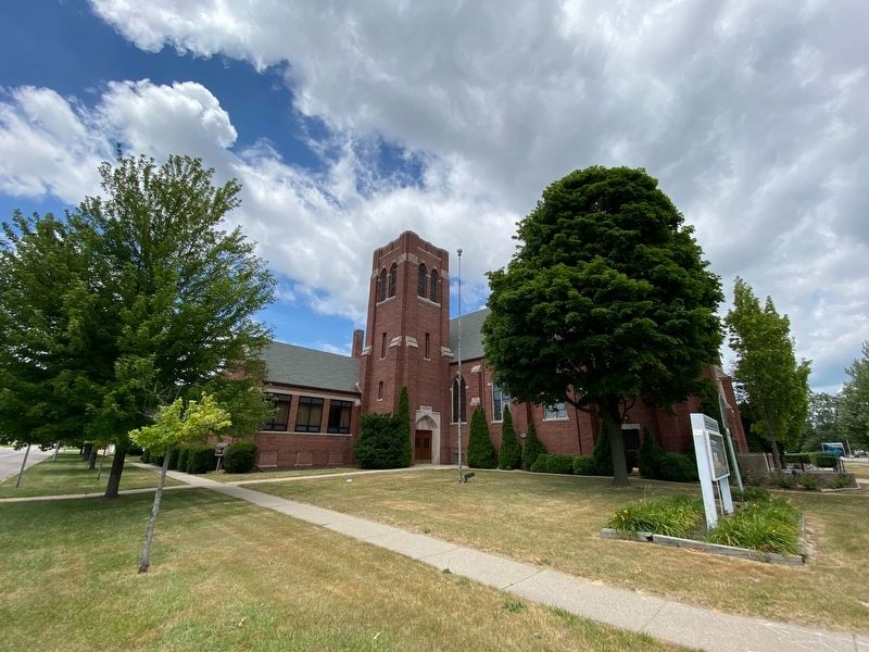 Trinity Lutheran Church image. Click for full size.