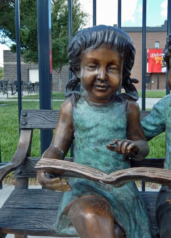 Irma Craig Schnieders Sculpture image. Click for full size.