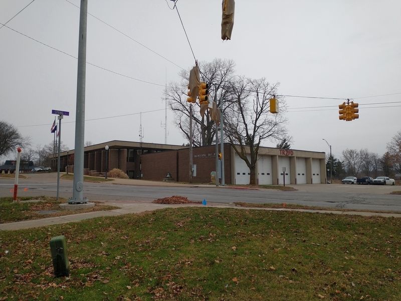 Three Rivers City Hall image. Click for full size.