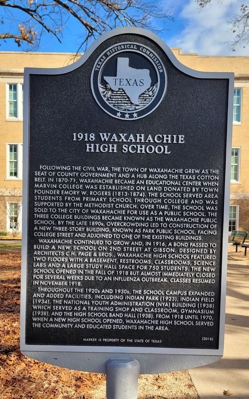 1918 Waxahachie High School Marker image. Click for full size.