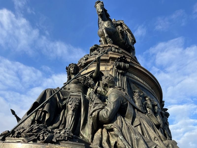 Washington Monument. Click for full size. Washington Monument image. Click for full size.