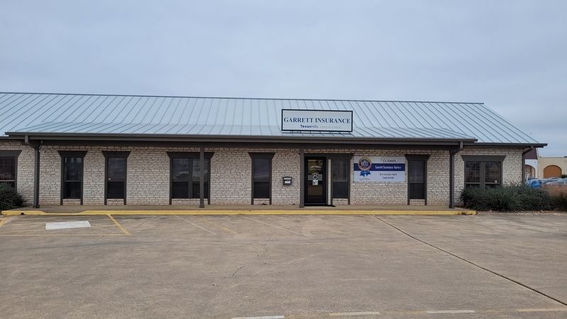 The Garrett Insurance Agency Building image. Click for full size.