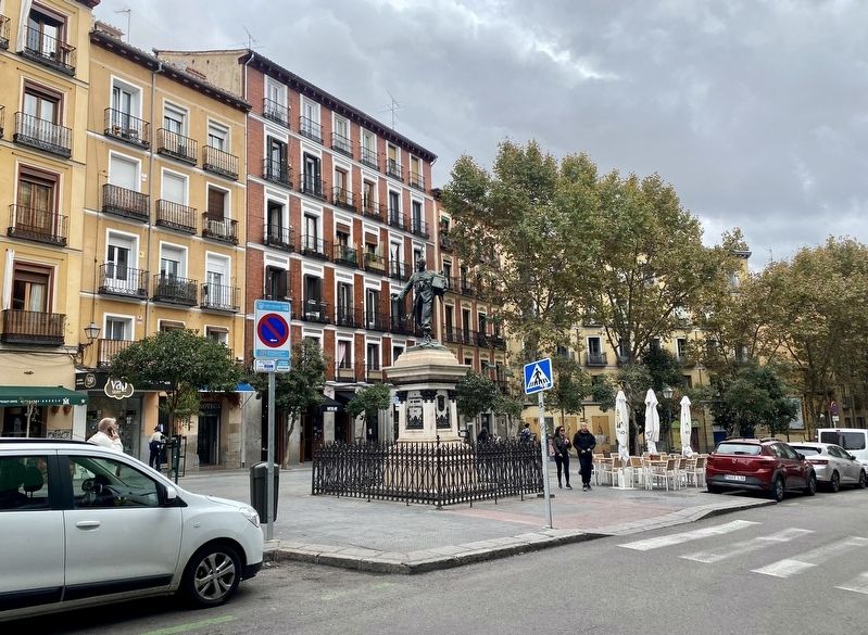 Eloy Gonzalo Statue and Marker - wide view image. Click for full size.