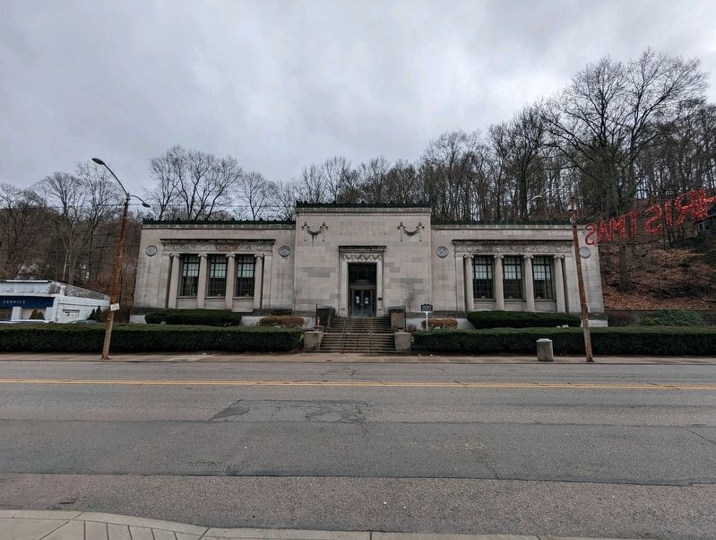 B.F. Jones Memorial Library Marker image. Click for full size.