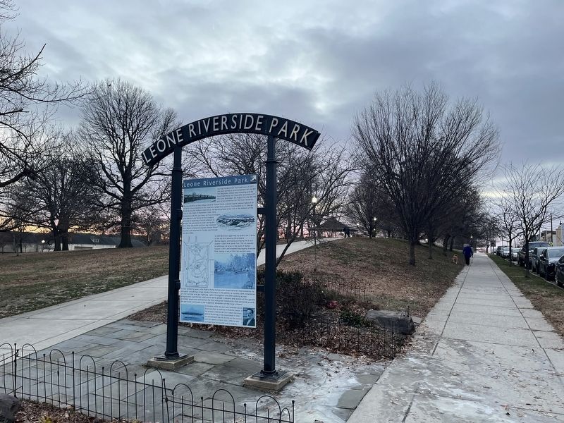 Leone Riverside Park Marker. Click for full size. Leone Riverside Park Marker image. Click for full size.