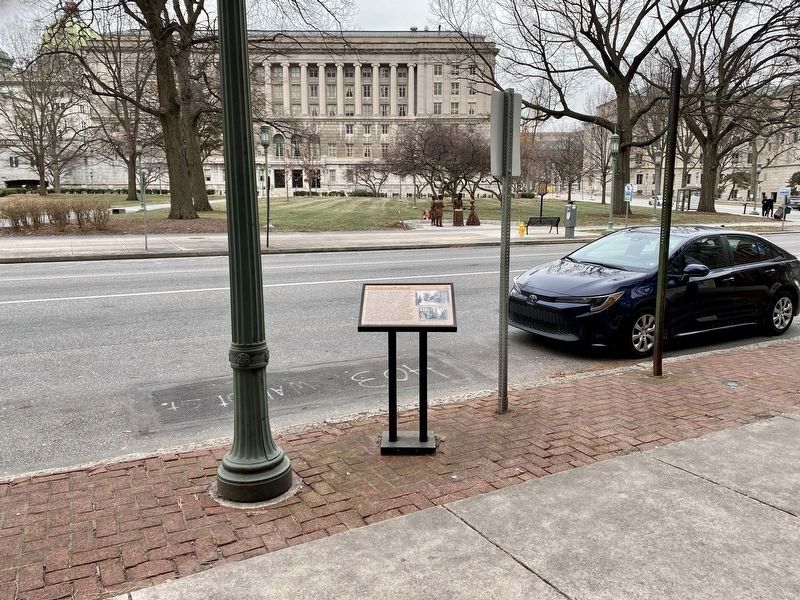 Underground Railroad Marker - wide view image. Click for full size.
