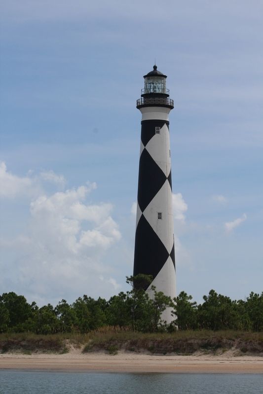 Cape Lookout Lighthouse. Click for full size. Cape Lookout Lighthouse image. Click for full size.