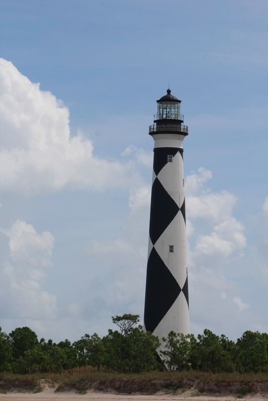 Cape Lookout Lighthouse. Click for full size. Cape Lookout Lighthouse image. Click for full size.