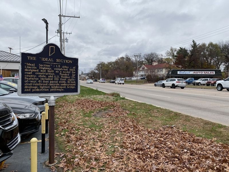 View of marker while facing east. Click for full size. View of marker while facing east image. Click for full size.