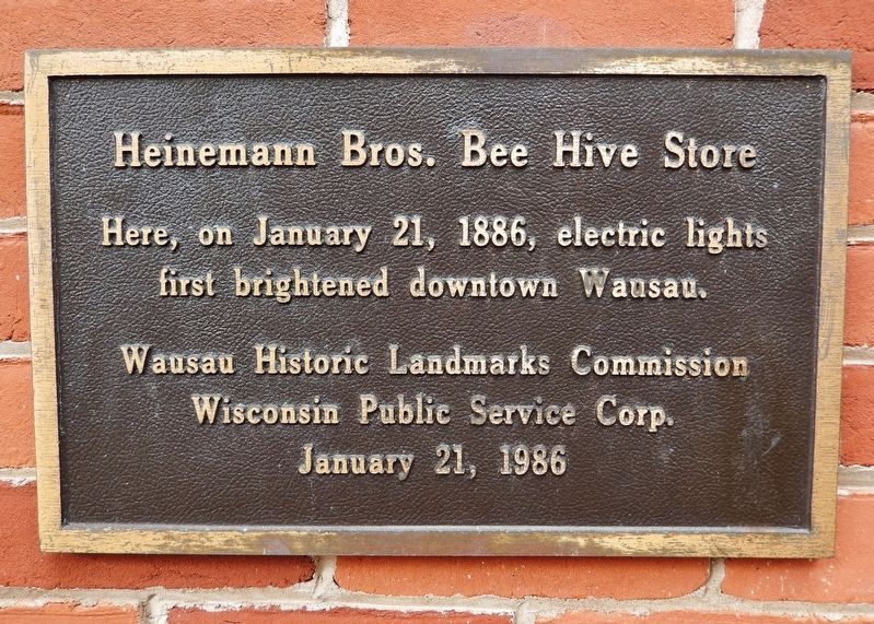 Heinemann Bros. Bee Hive Store Marker image. Click for full size.