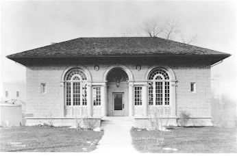 The Carnegie Library at the west end of Main Street, c.1920. image. Click for full size.