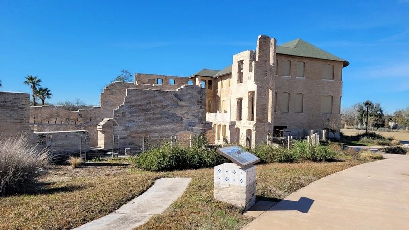 The Hot Wells Bathhouse Ruins and Marker image. Click for full size.