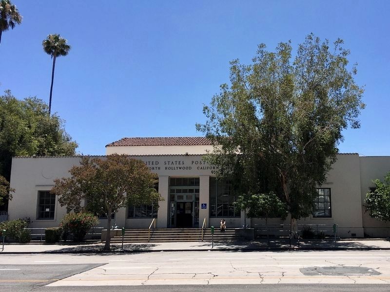 North Hollywood Post Office image. Click for full size.