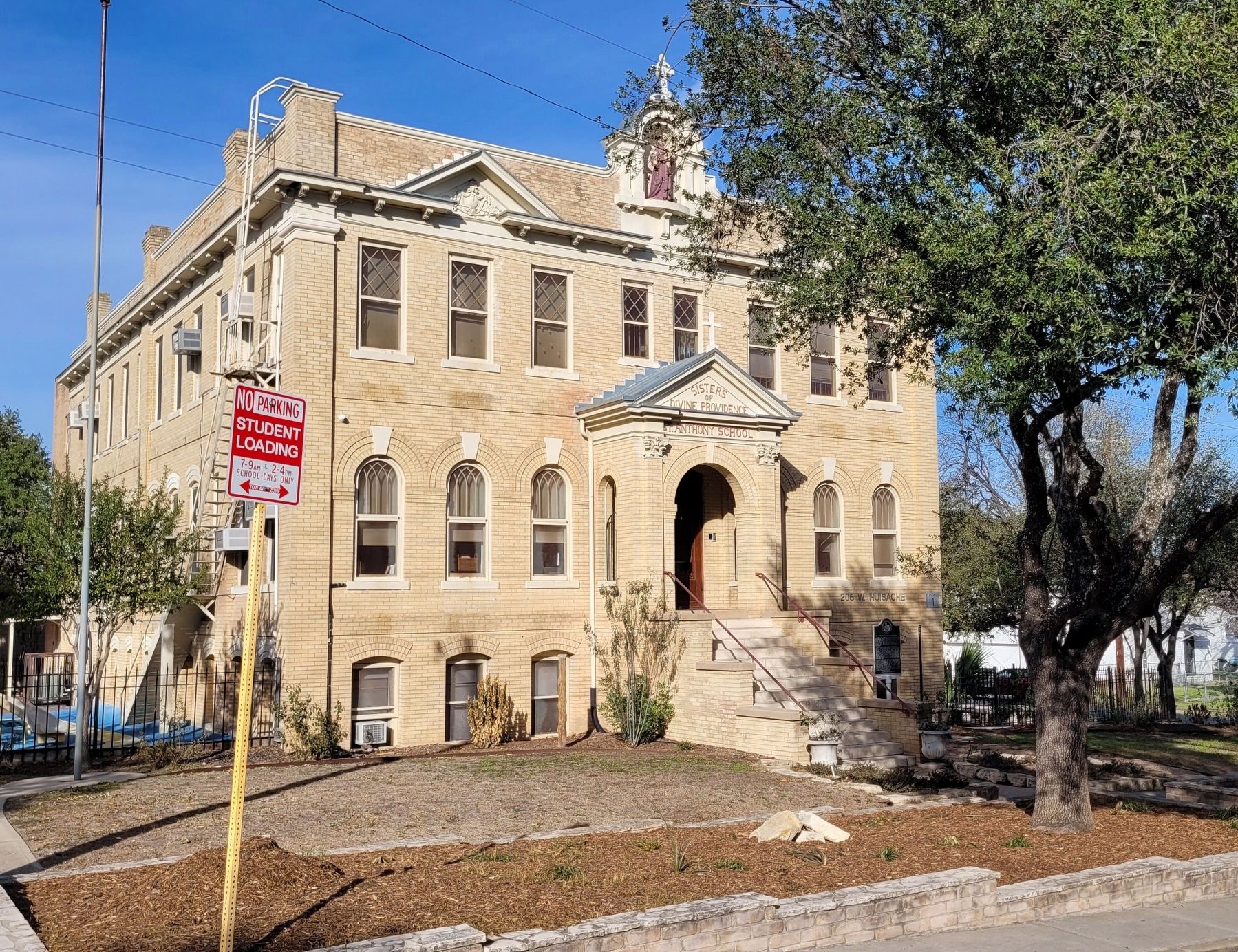 The view of the St. Anthony Catholic School from the street image. Click for full size.