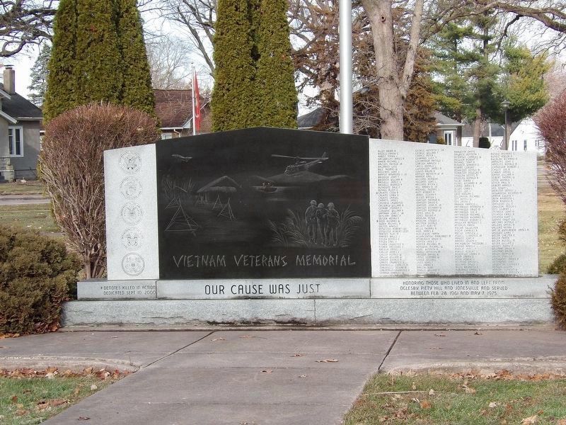 Oglesby/Piety Hill/Jonesville Vietnam Veterans Memorial image. Click for full size.
