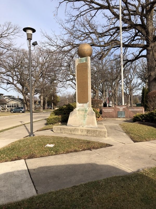 Oglesby World War I Memorial image. Click for full size.