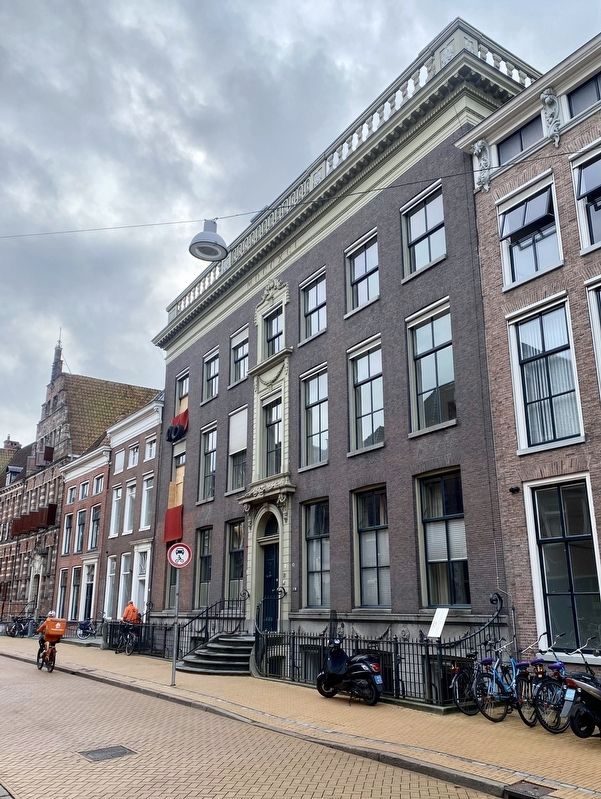 Oude Boteringestraat 44 and Marker. Click for full size. Oude Boteringestraat 44 and Marker image. Click for full size.