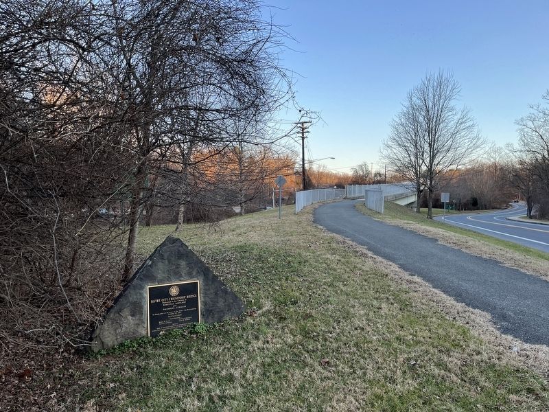 Sister City Friendship Bridge Marker image. Click for full size.