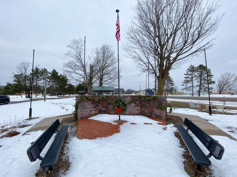 Vanderbilt Veterans Memorial image. Click for full size.