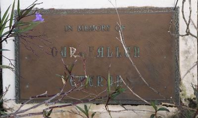 Fallen Veterans Flag Pole Marker image. Click for full size.