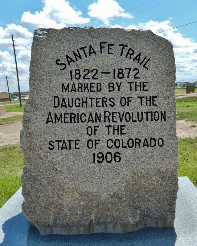 Santa Fe Trail Marker image. Click for full size.