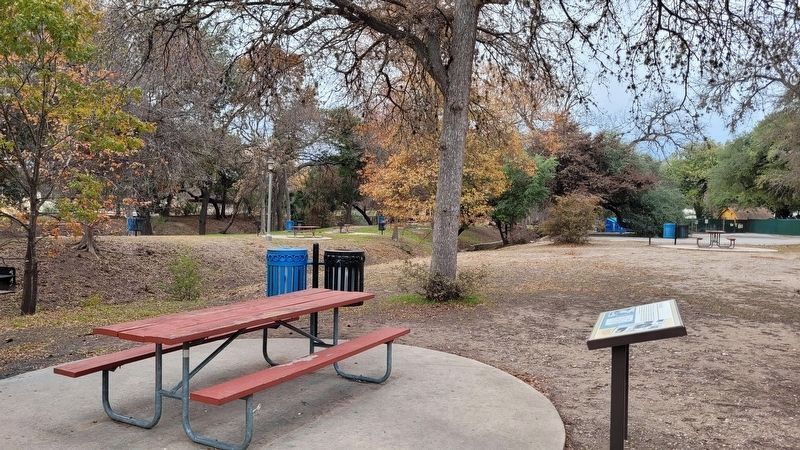 The donkey trail was located just behind the marker image. Click for full size.